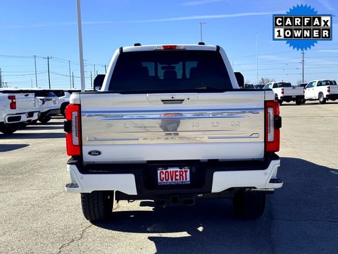 Used 2023 Ford F250 Platinum w/ FX4 Off-Road Package image 8