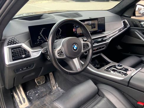 Certified 2024 BMW X5 xDrive40i w/ Executive Package image 17