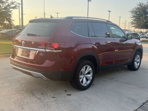 Used 2018 Volkswagen Atlas SE AWD/4WD image 9