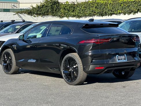 New 2024 Jaguar I-PACE R-Dynamic HSE image 3