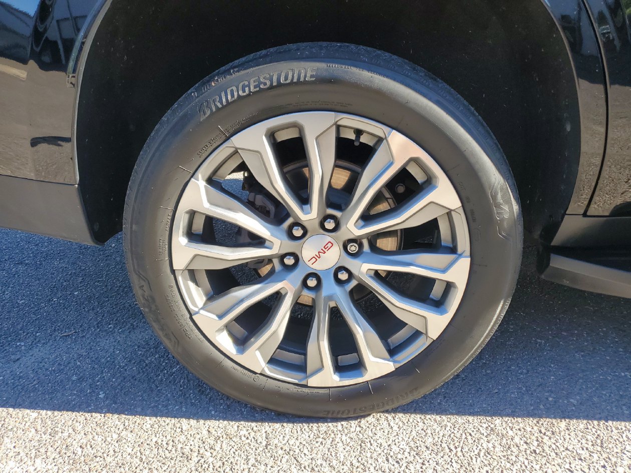 Used 2021 GMC Yukon Denali RWD image 5