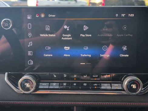 Certified 2024 Chevrolet Colorado Z71 w/ Z71 Convenience Package 2 image 18