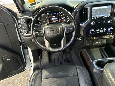 Used 2021 GMC Sierra 2500 Denali w/ Denali Ultimate Package image 20