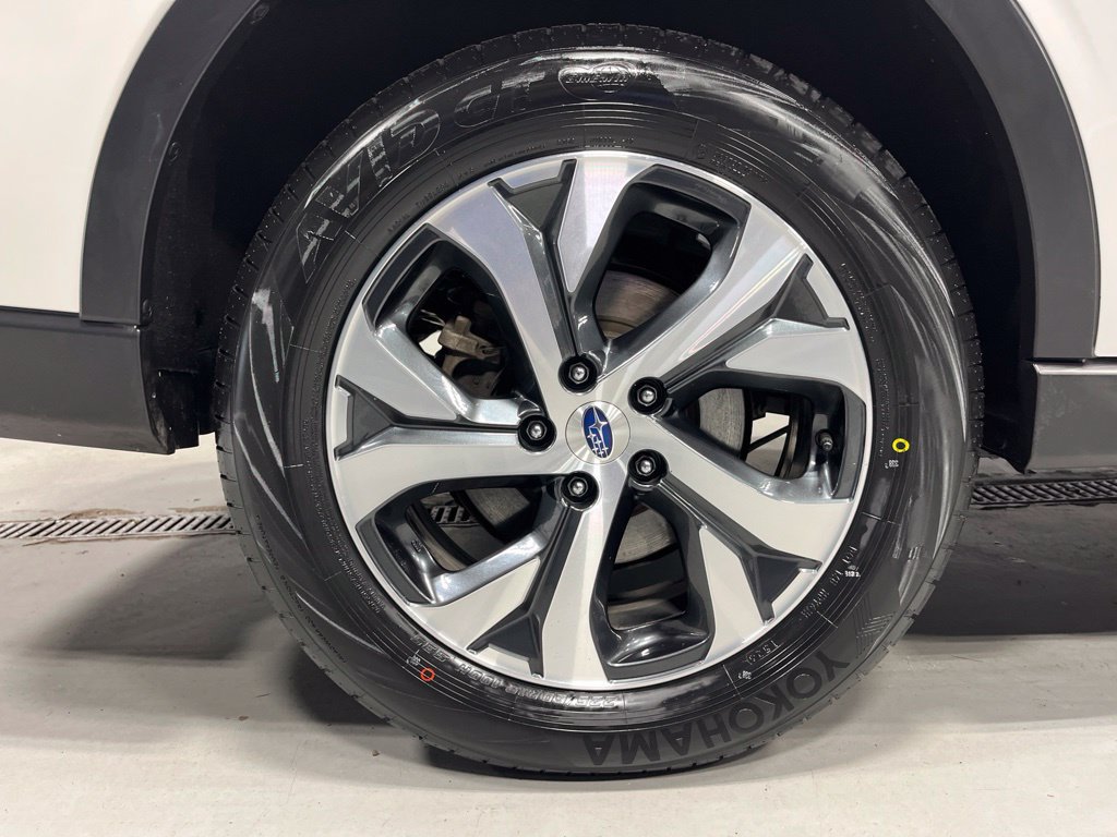 Certified 2022 Subaru Outback Limited AWD/4WD image 43