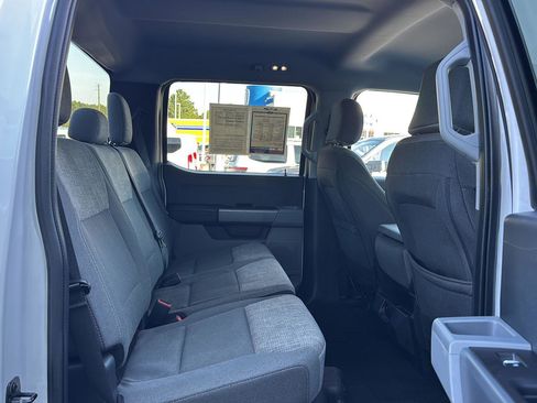 Used 2024 Ford F350 XLT image 11