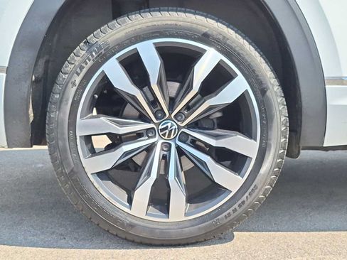 Used 2021 Volkswagen Atlas SEL Premium AWD/4WD image 14