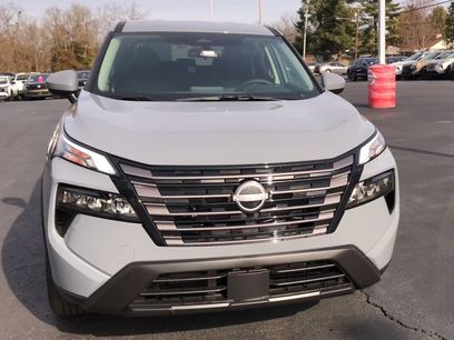 New 2026 Nissan Rogue SV w/ Cold Weather Package