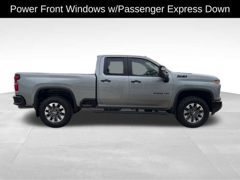 Certified 2024 Chevrolet Silverado 2500 Custom w/ Custom Convenience Package image 9