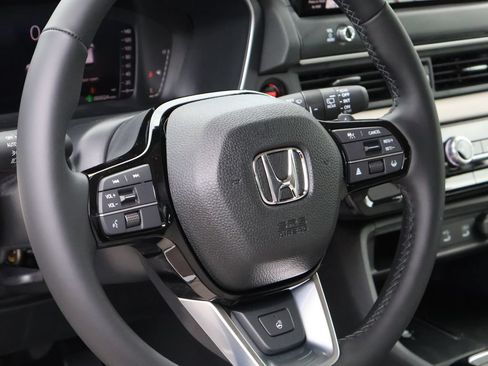 New 2026 Honda Pilot Elite image 19