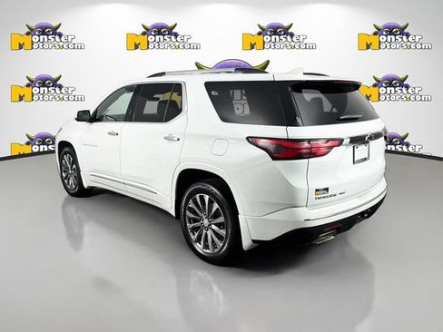 Used 2023 Chevrolet Traverse Premier AWD/4WD image 7
