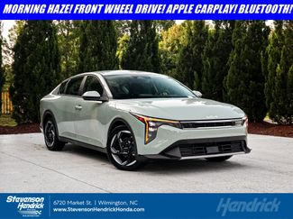 Used 2025 Kia K4 EX FWD video 1