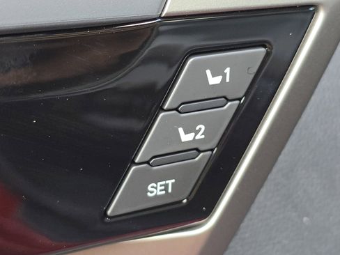 New 2026 Toyota Tundra Limited AWD/4WD image 14