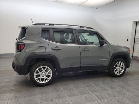 Used 2022 Jeep Renegade Latitude w/ Convenience Group AWD/4WD image 10