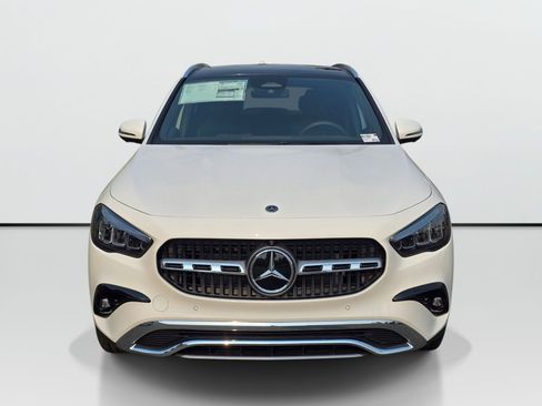 New 2026 Mercedes-Benz GLA 250 4MATIC image 8
