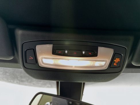 Used 2018 BMW 430i Convertible RWD image 18