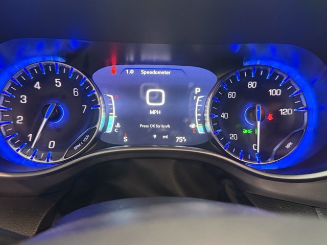 New 2027 Chrysler Pacifica Select FWD image 27