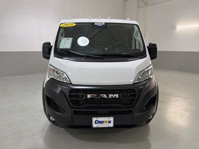 Used 2025 RAM ProMaster 2500 w/ Convenience Group FWD image 2