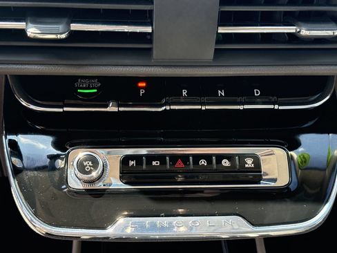 Used 2023 Lincoln Corsair FWD w/ Equipment Group 101A image 27