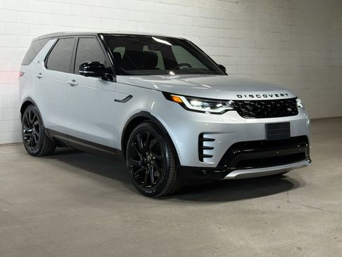 Used 2023 Land Rover Discovery HSE R-Dynamic AWD/4WD image 6