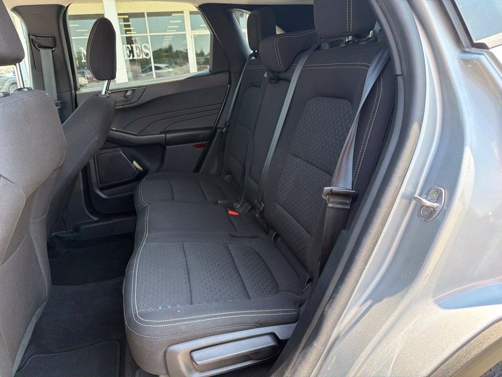 Used 2023 Ford Escape Active w/ Cold Weather Package FWD image 29