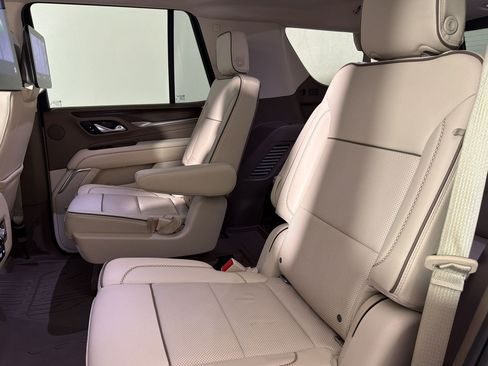 Used 2021 GMC Yukon Denali w/ Denali Premium Package AWD/4WD image 33