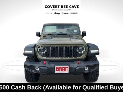 New 2025 Jeep Gladiator Rubicon w/ Convenience Group image 2