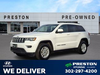 Used 2019 Jeep Grand Cherokee Laredo video 1