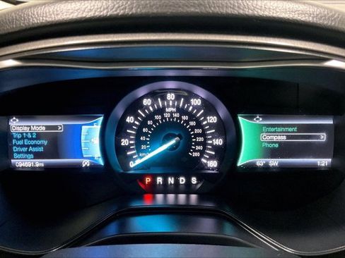 Used 2019 Ford Fusion SEL image 20