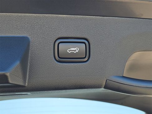 New 2026 Kia Sportage EX image 11