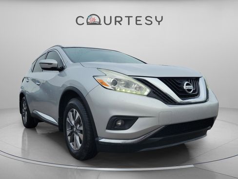 Used 2016 Nissan Murano SV image 7