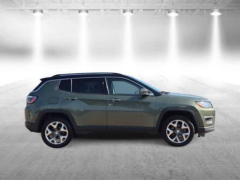 Used 2020 Jeep Compass Limited AWD/4WD image 9