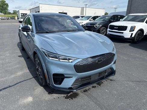 Used 2023 Ford Mustang Mach-E GT AWD/4WD image 11