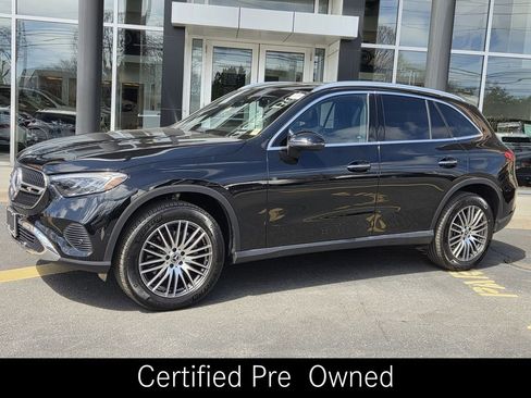 Certified 2025 Mercedes-Benz GLC 300 4MATIC image 4