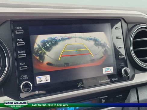 Used 2020 Toyota Tacoma Limited image 21