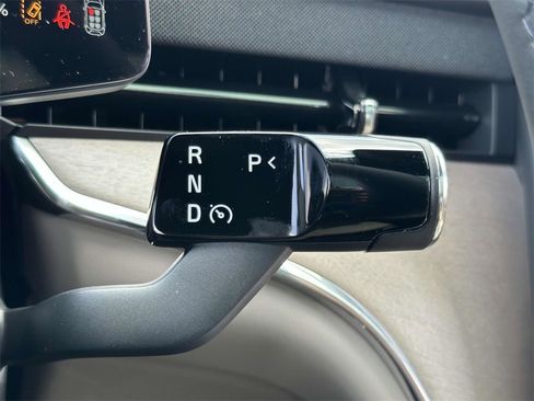 New 2025 Volvo EX90 Plus image 8