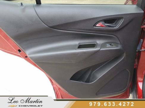 Used 2023 Chevrolet Equinox LT FWD image 14