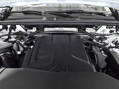 New 2025 Audi Q5 Premium Plus image 24