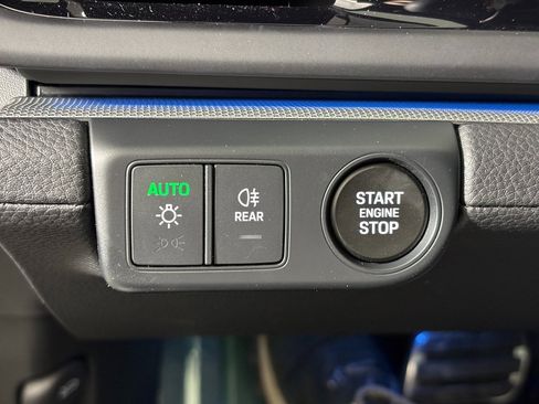 Used 2026 Porsche Panamera 4 image 21