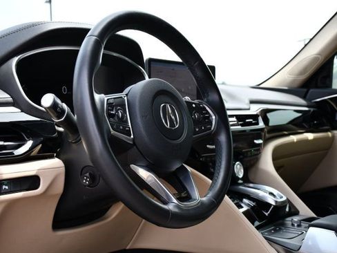 Certified 2023 Acura MDX SH-AWD w/ Technology Package image 15