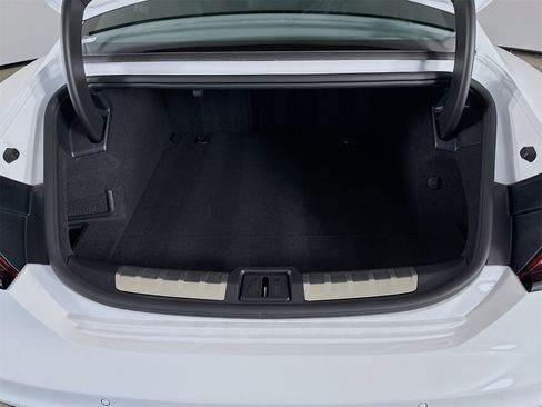 Certified 2022 Audi e-tron GT Premium Plus image 27