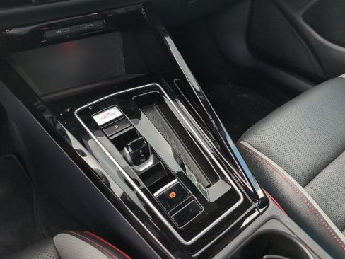 Used 2025 Volkswagen GTI SE w/ SE Leather Seating Package FWD image 21