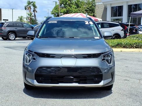 Used 2024 Kia Niro Wind FWD image 2
