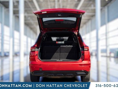 Used 2024 Mitsubishi Outlander SE image 24