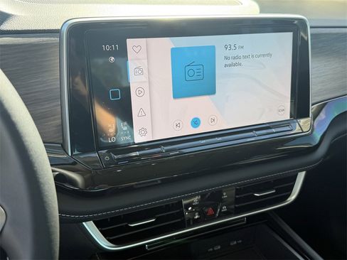 New 2026 Volkswagen Atlas SEL image 18