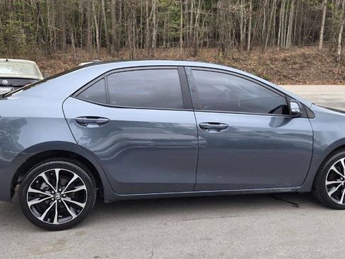 Used 2019 Toyota Corolla SE w/ SE Premium Package image 7