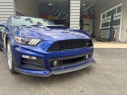 Used 2016 Ford Mustang GT Premium w/ GT Performance Package RWD image 5