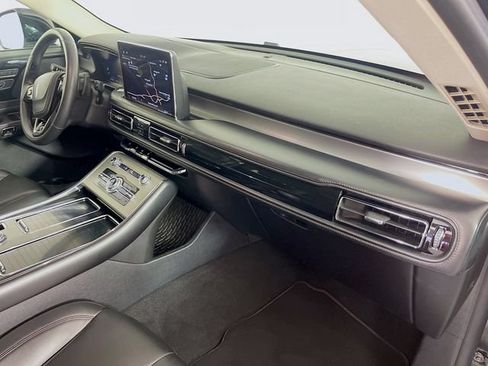 Used 2022 Lincoln Aviator 2WD image 31