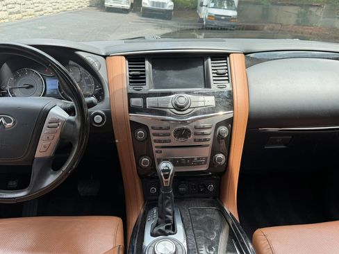 Used 2018 INFINITI QX80 4WD w/ Deluxe Technology Package image 20