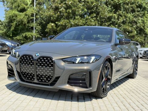 New 2026 BMW 430i Coupe w/ M Sport Package image 2