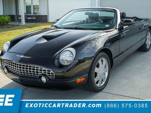 Used 2002 Ford Thunderbird Deluxe RWD image 1